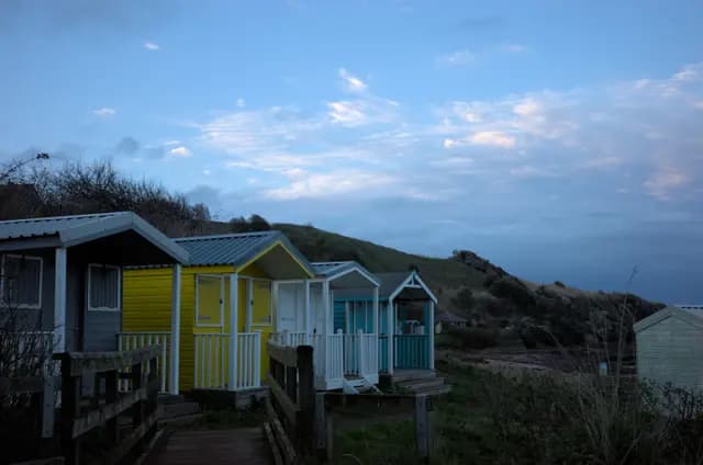 Coldingham Bay surf photo 1