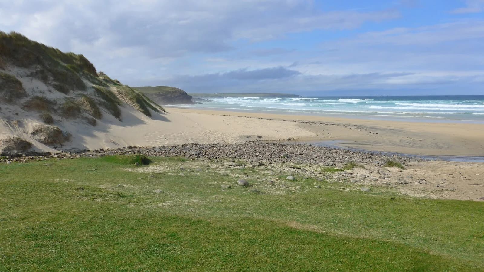 Traigh Shanndaigh - the beach at Eoropie by Gordon Brown